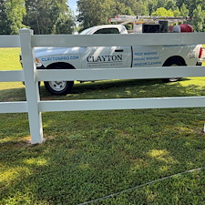 Vinyl-PVC-Fence-Cleaning-in-Oxford-MS 4